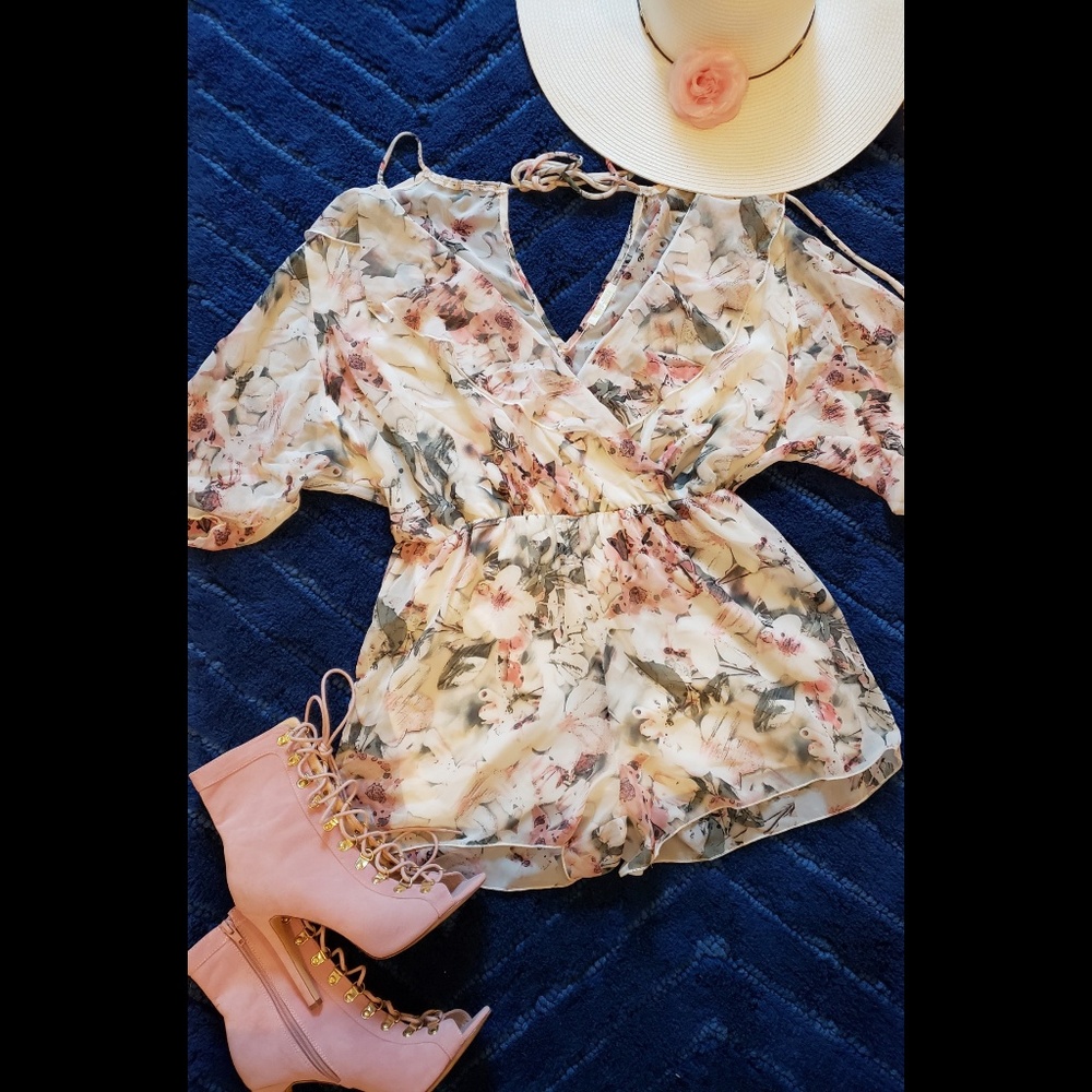 Floral Open Shoulder Romper